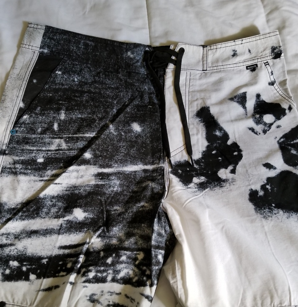 Men's Hurley Board Shorts. Size 36.